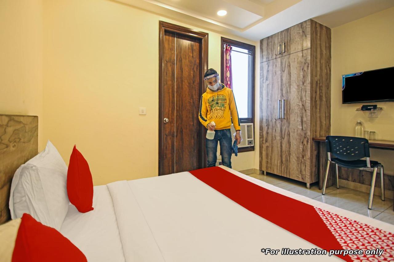 Oyo Flagship Pawan Park Hotel Vellore Exterior foto