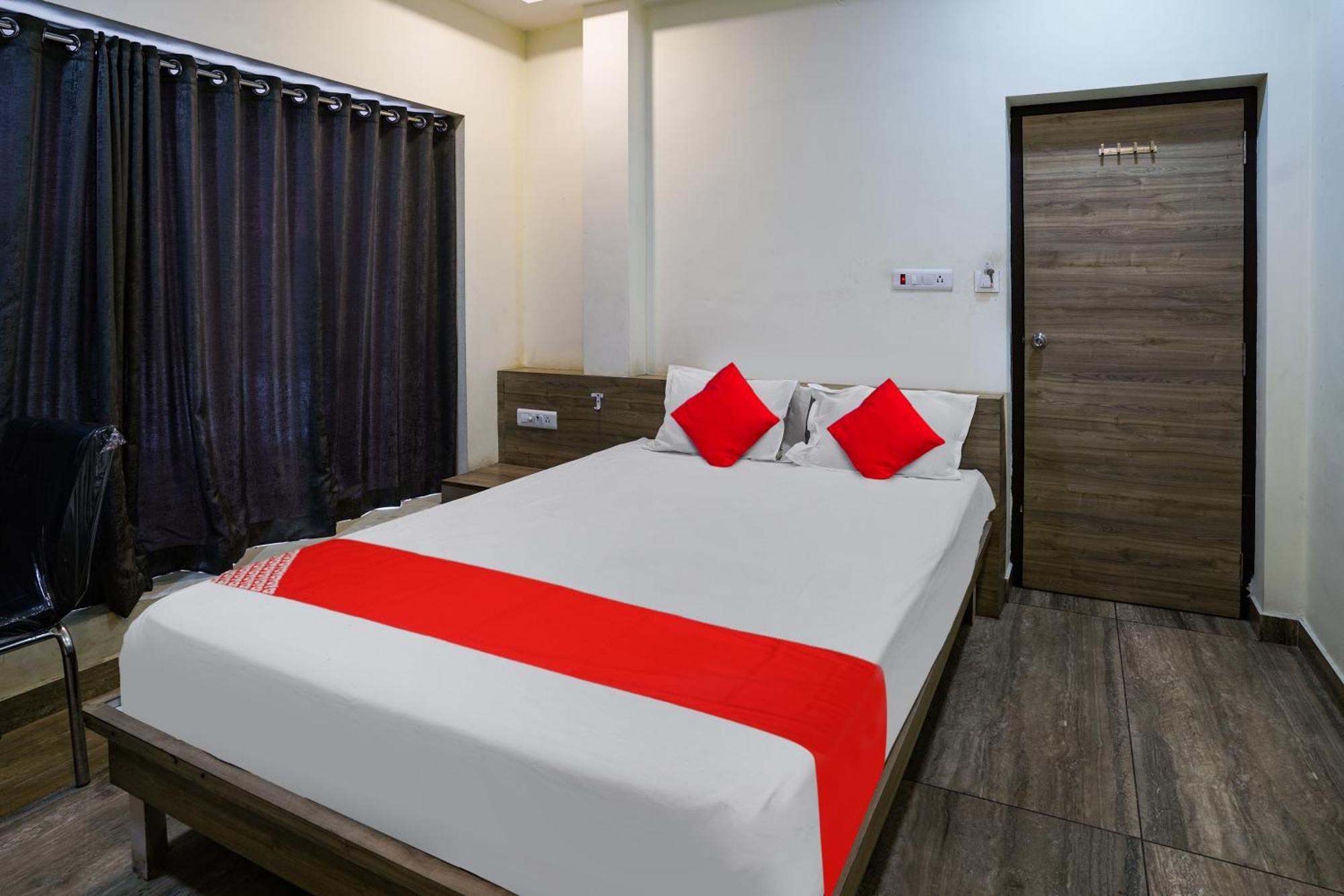 Oyo Flagship Pawan Park Hotel Vellore Exterior foto